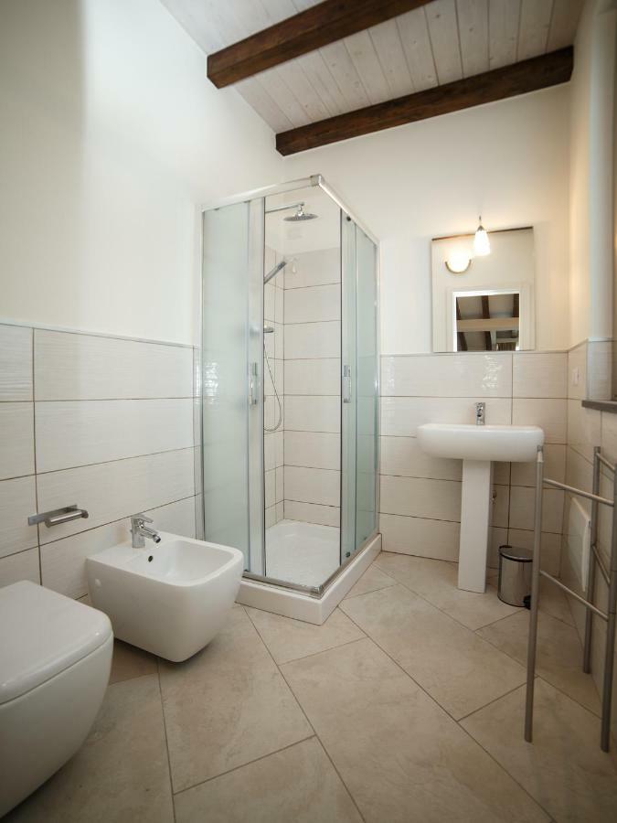 Marina Di Savoca Apartment Санта Тереза ди Рива Екстериор снимка